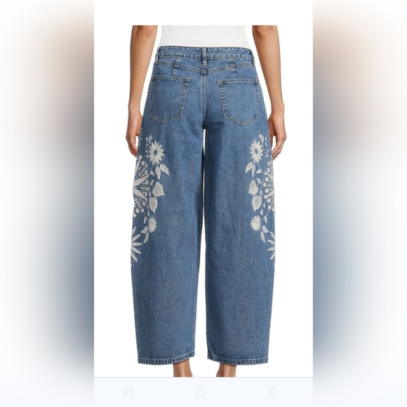 Floral Embroidered Midrise Barrel Jeans - Picture 3 of 14